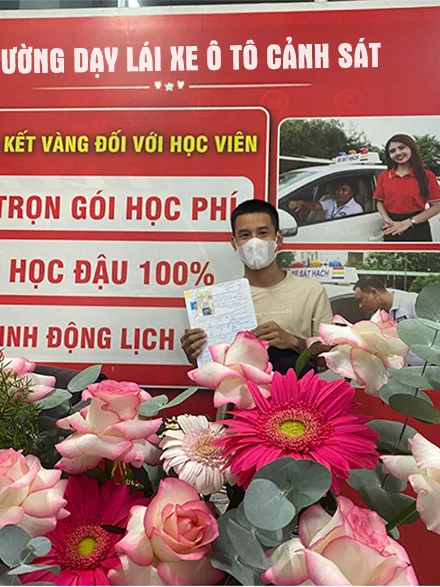 Nhận bằng 8