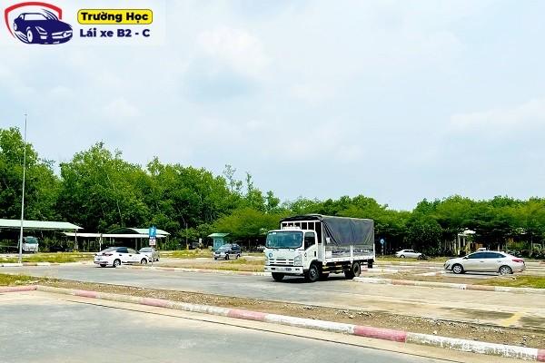 Học Bằng Lái Xe Ô Tô B2 Tại Bắc Giang | Giá Rẻ, Học Đậu 100%