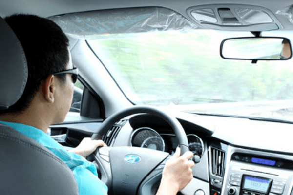 Hướng dẫn cách chỉnh gương chiếu hậu ô tô tránh điểm mù chết người