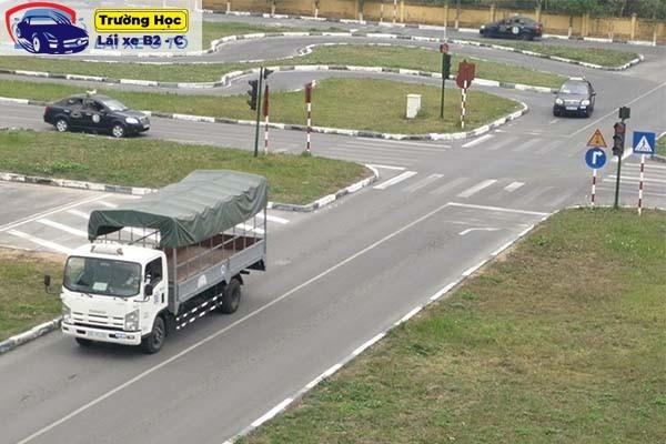 Địa chỉ học bằng lái xe ô tô ở Hai Bà Trưng cấp tốc